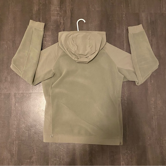 Lululemon Fleece Half Zip - Picture 2 of 4